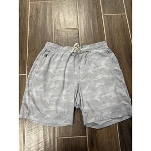 Vuori Men's Light Gray Camo Cargo Shorts